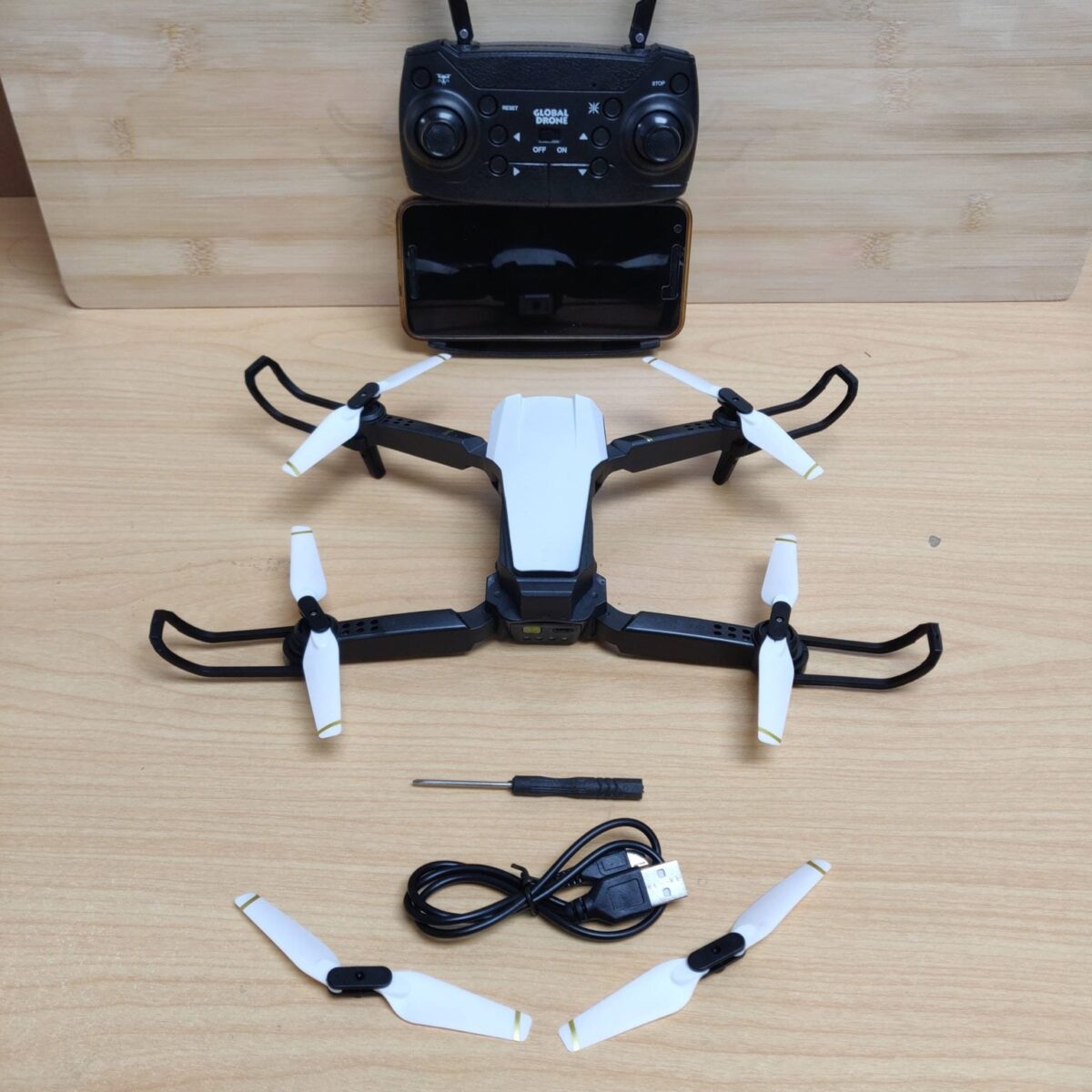 Drone with camera 1080p - Image 3