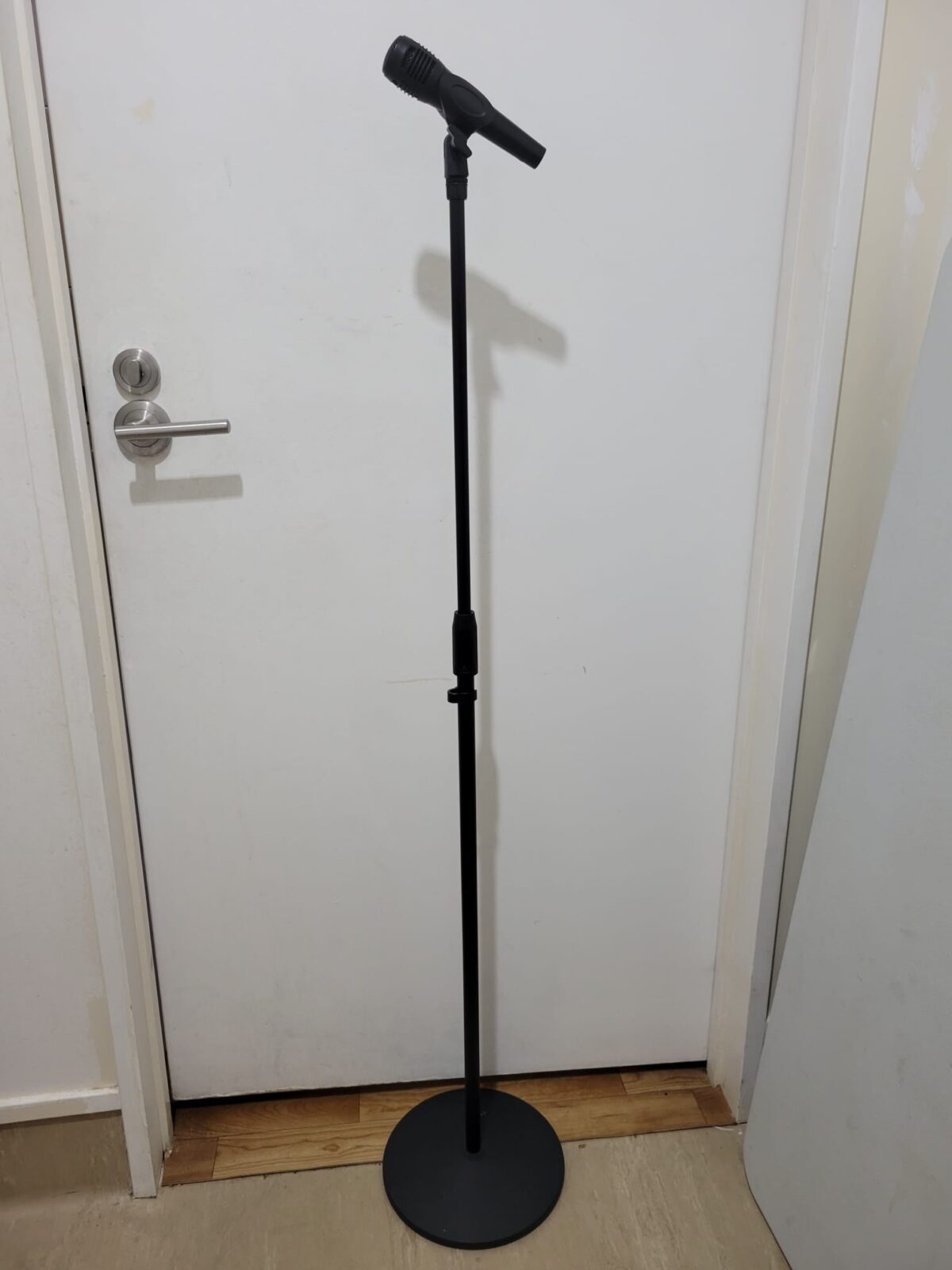 Microphone stand - Image 10