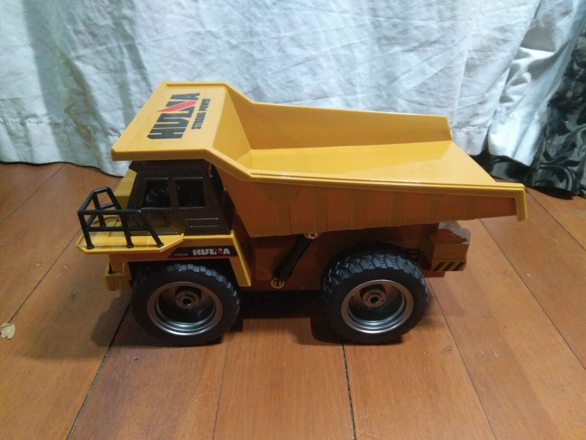 Dump truck - Image 3