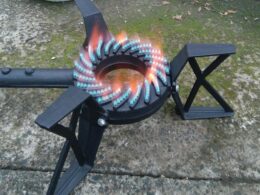 Tri-leg Cast Iron Gas Cooker