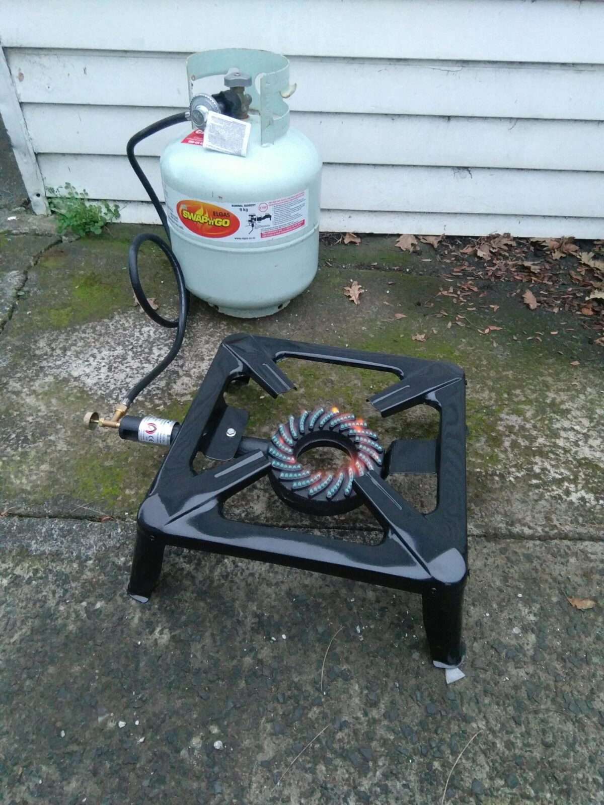 Steel Frame Ring Burner Cast Iron Gas Cooker - Image 4