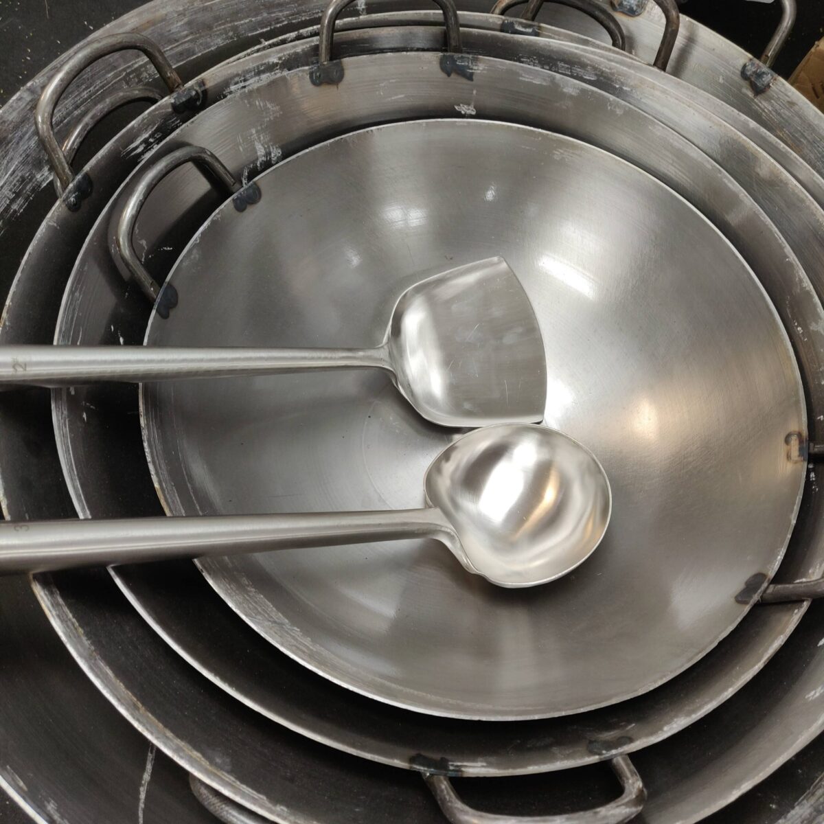 Iron Wok (40cm) - Image 6