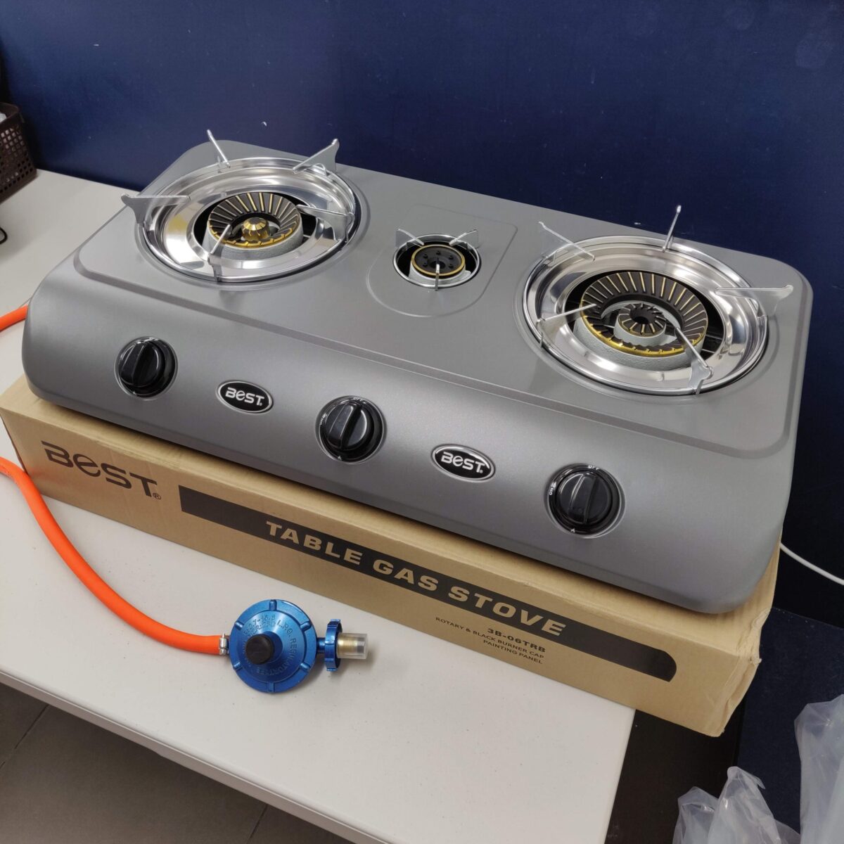 Gas Stove Triple Burner Paint Coated - Image 4