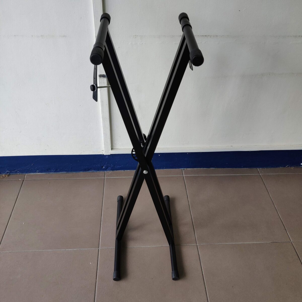 Keyboard stand (Double-X) - Image 10