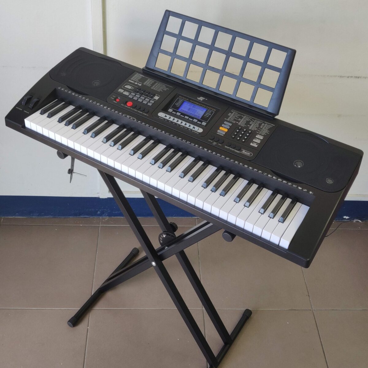 Keyboard Piano 61 Keys +Touch Sense + Vibrato - Image 2