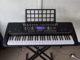 Keyboard Piano 61 Keys Basic + Touch sense + Vibrato