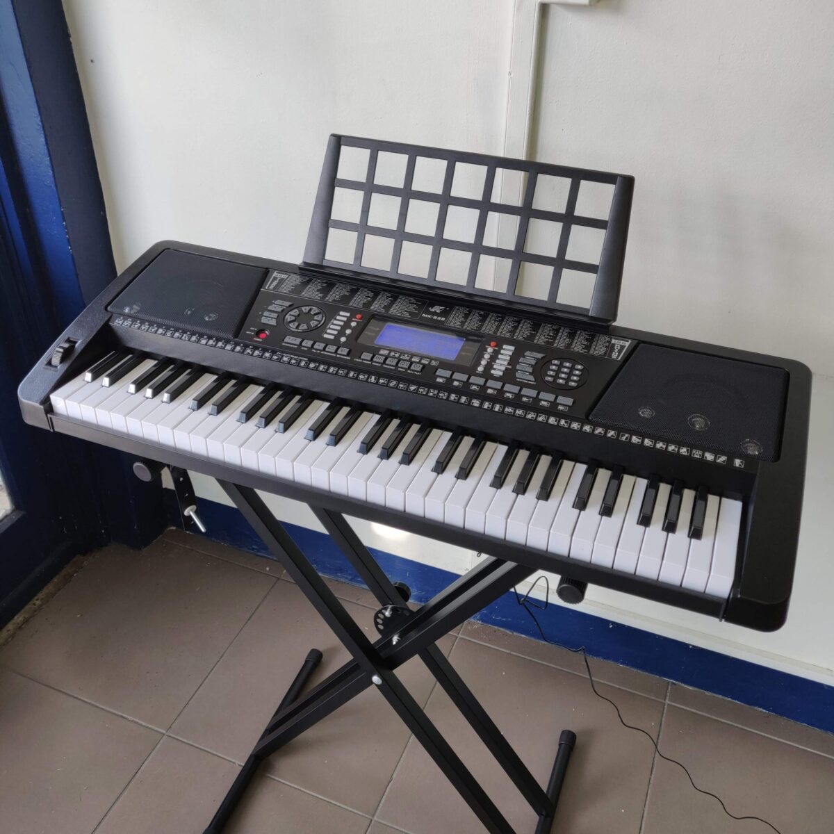 Keyboard Piano 61 Keys Basic + Touch sense + Vibrato - Image 2