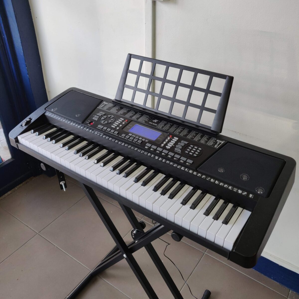 Keyboard Piano 61 Keys Basic + Touch sense + Vibrato - Image 3