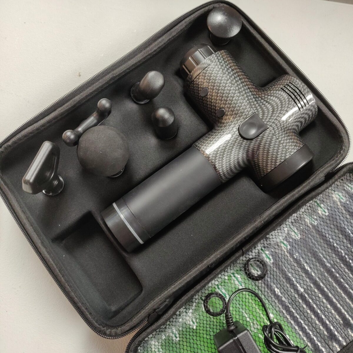 Massage Gun 30 speed with case - Image 3