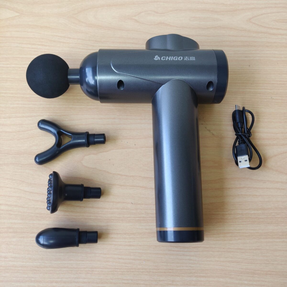 Massage gun (6 speed)