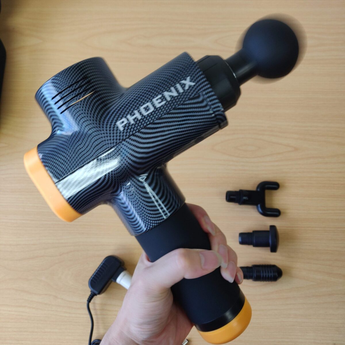 Massage Gun Phoenix Gold + Case - Image 10