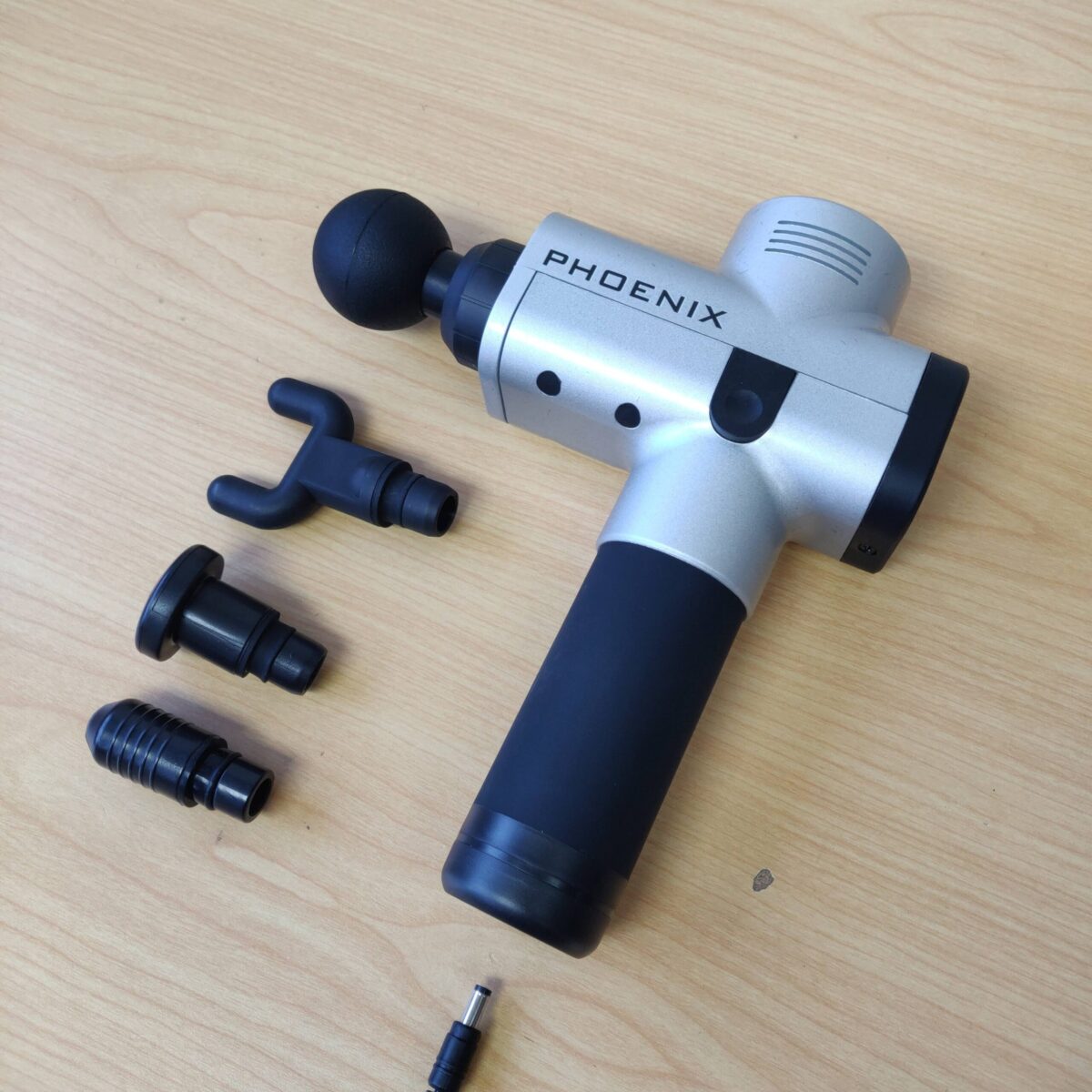 Massage Gun Phoenix Silver + Case - Image 7