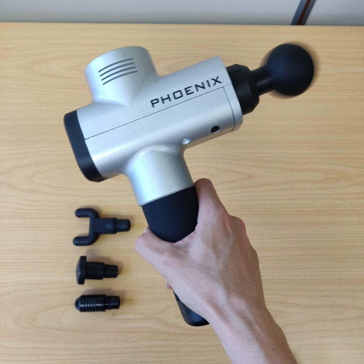 Massage Gun Phoenix Silver + Case - Image 8