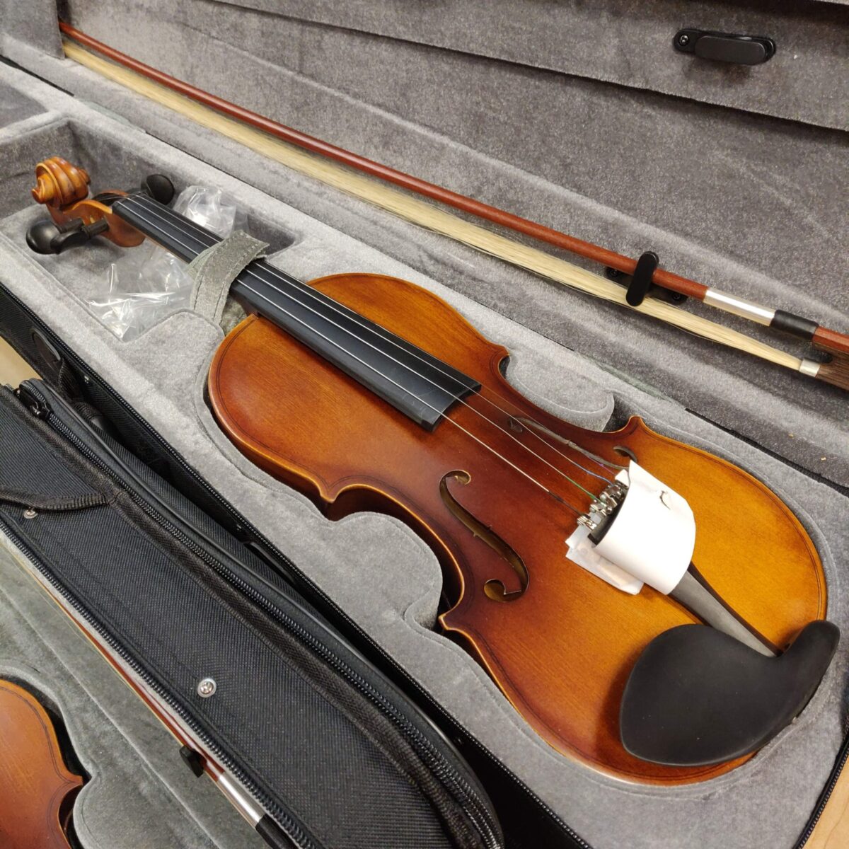 Violin half size (1/2) - Image 2