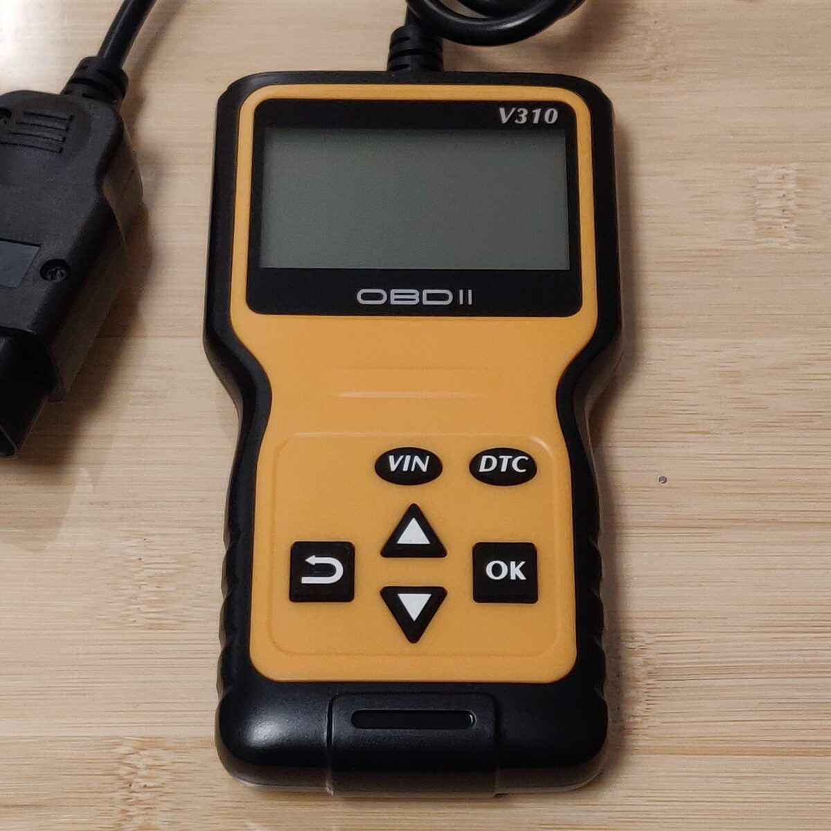 OBD2 scanner V310