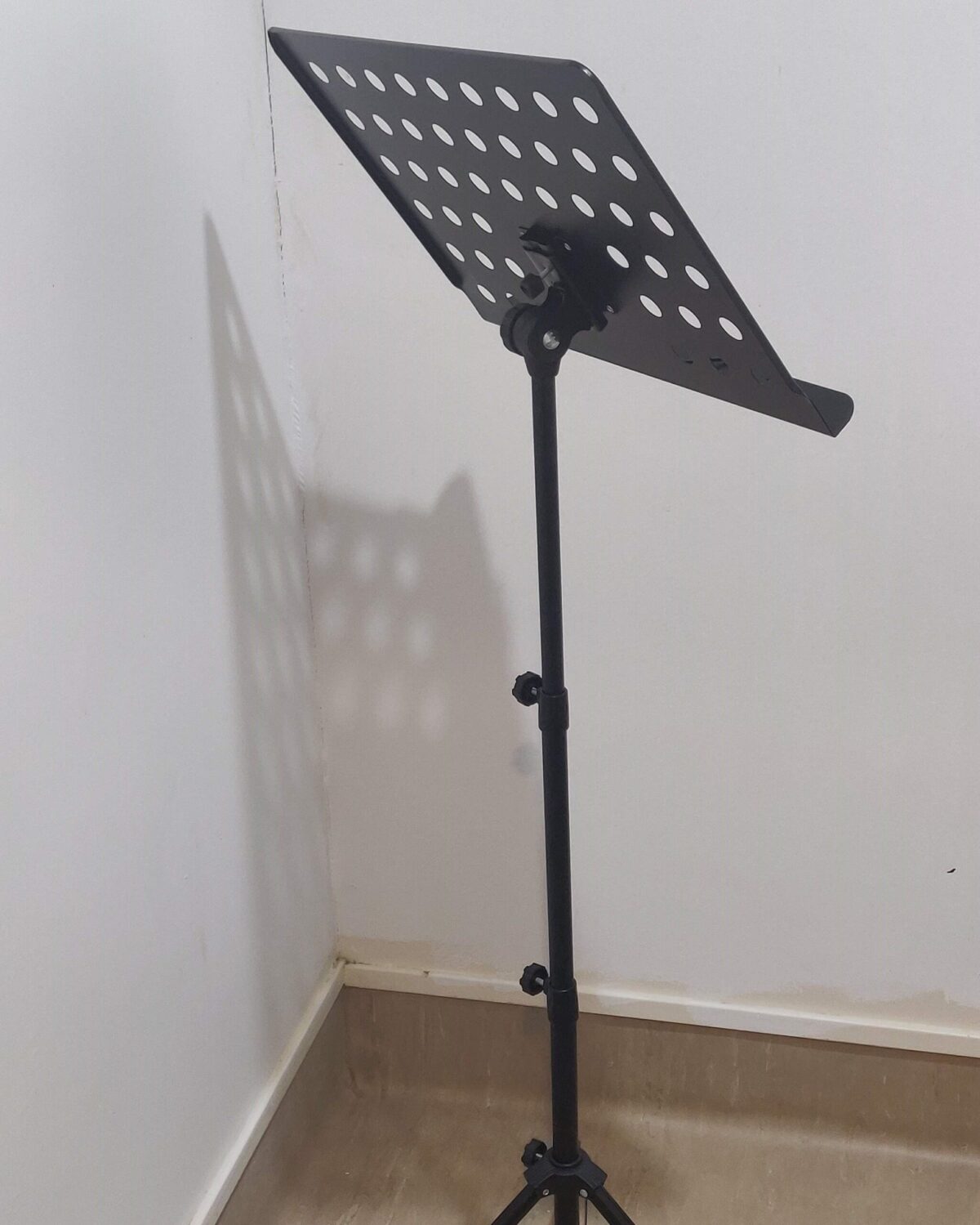 Sheet music stand tripod - Image 3