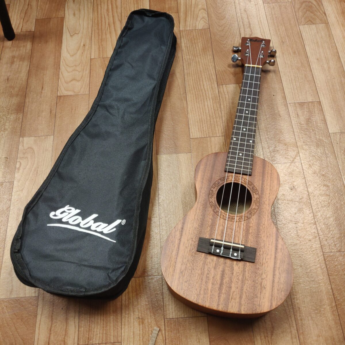 Ukulele (21 inch) full size