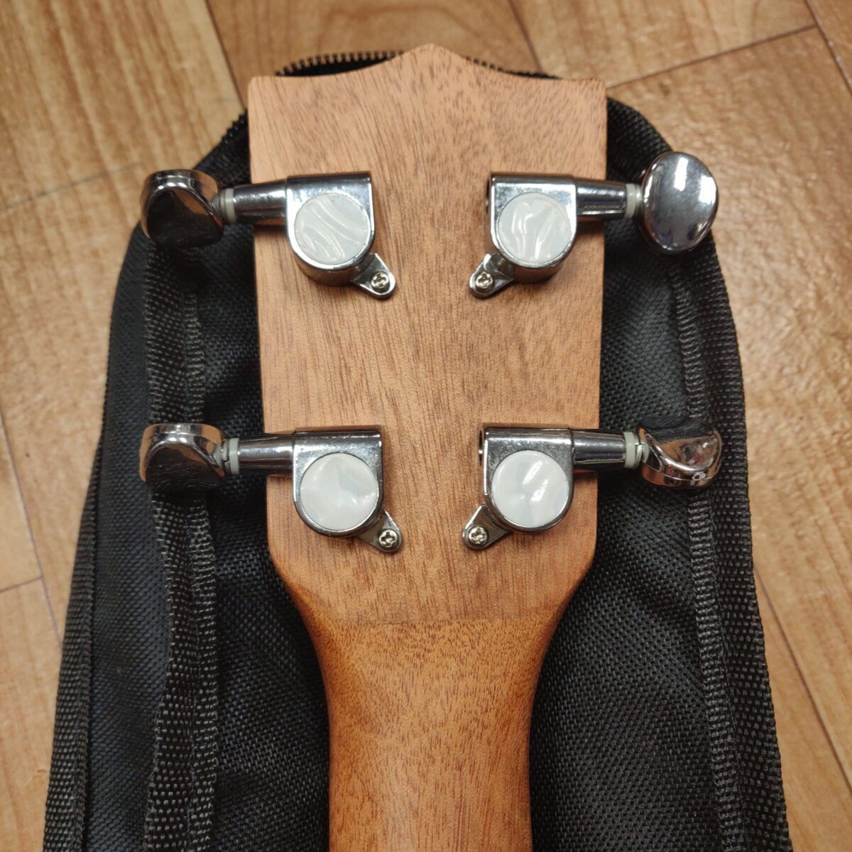 Ukulele (21 inch) full size - Image 7