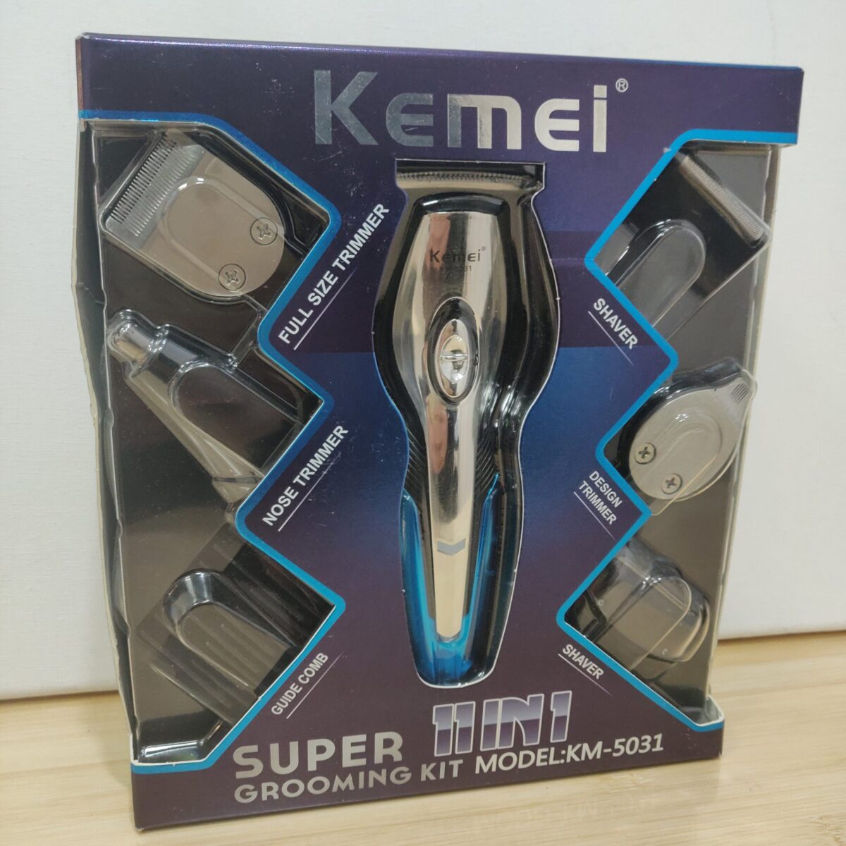 Hair clippers with shaver and trimmer - Image 4