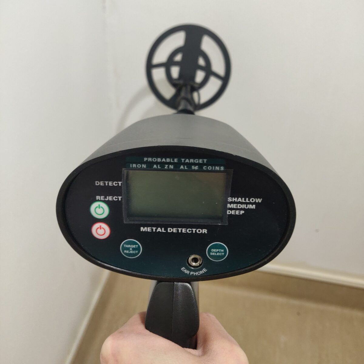 Metal Detector - Image 6