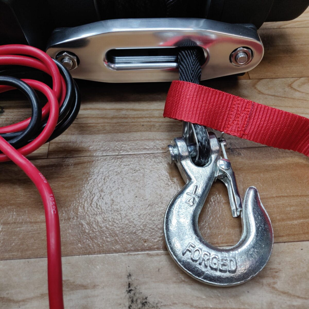 Electric winch 1.3tonnes 3000pounds - Image 5