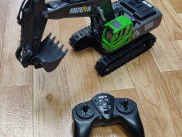 Remote control Digger