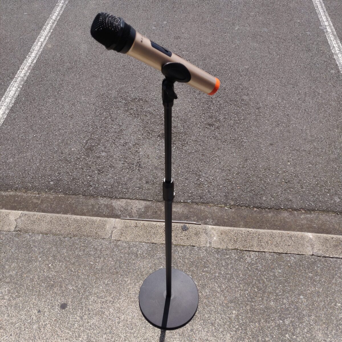Microphone stand - Image 7
