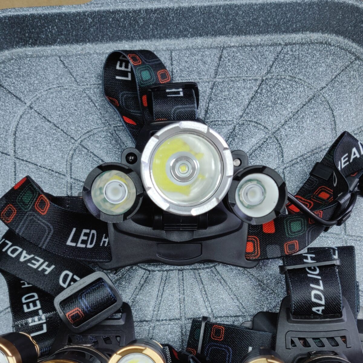 3 LEDs headlight