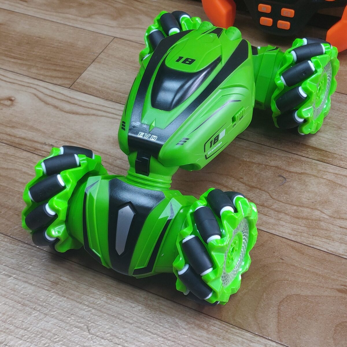 RC Car twistable Monster Truck - Image 2
