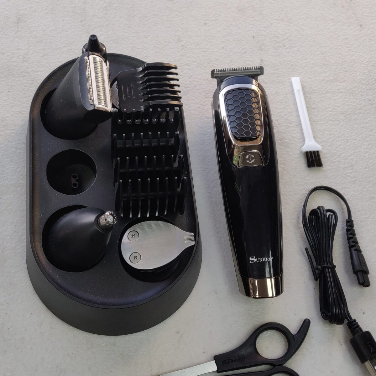 All-in-one hair trimmer grooming kit - Image 5