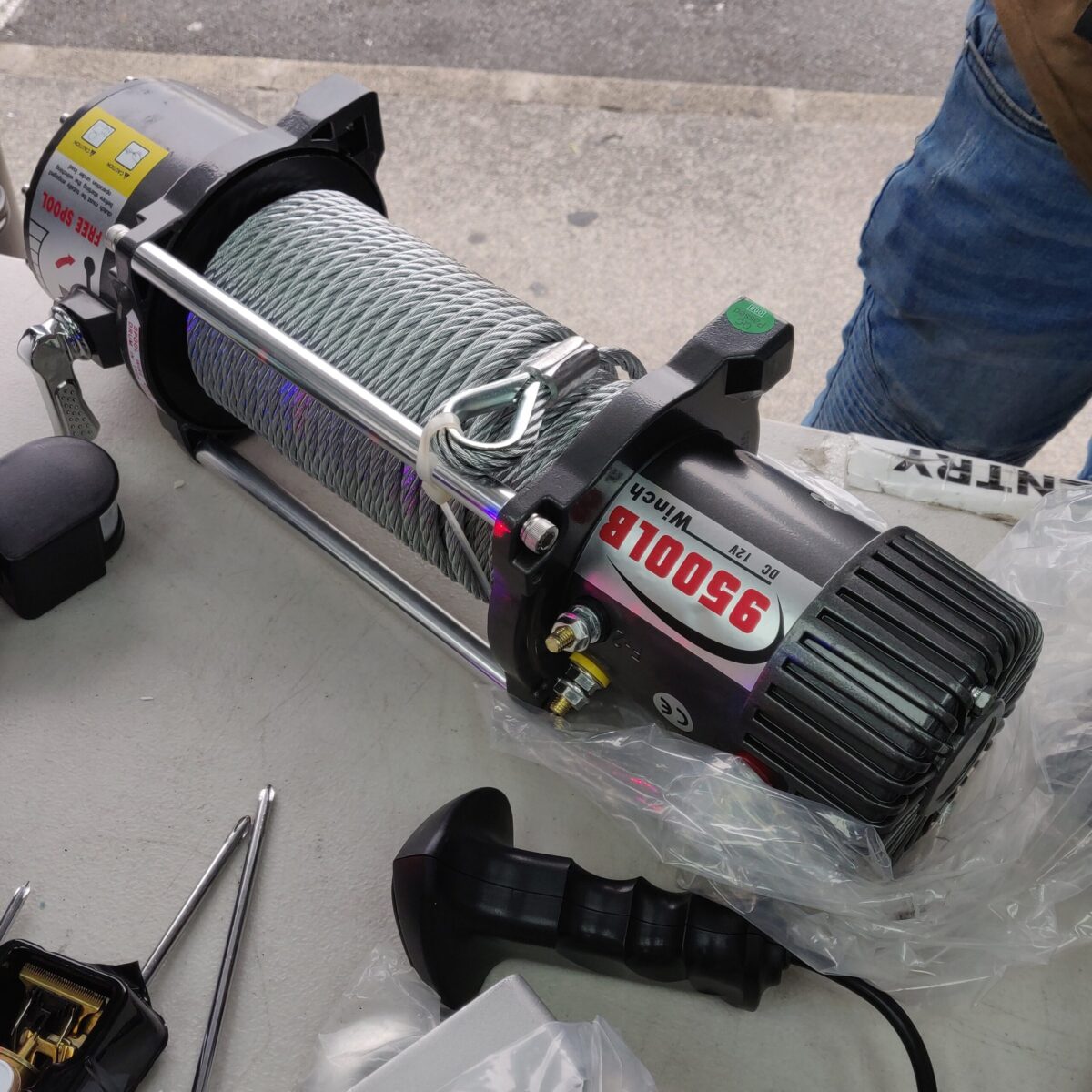 Electric winch 4tonnes 9500pounds