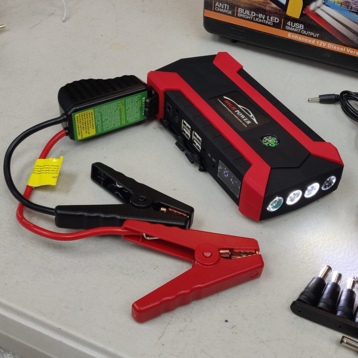 Car battery jump starter - Image 5