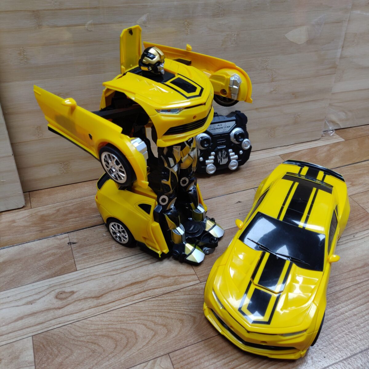 Bumblebee transformers remote control car - Image 9