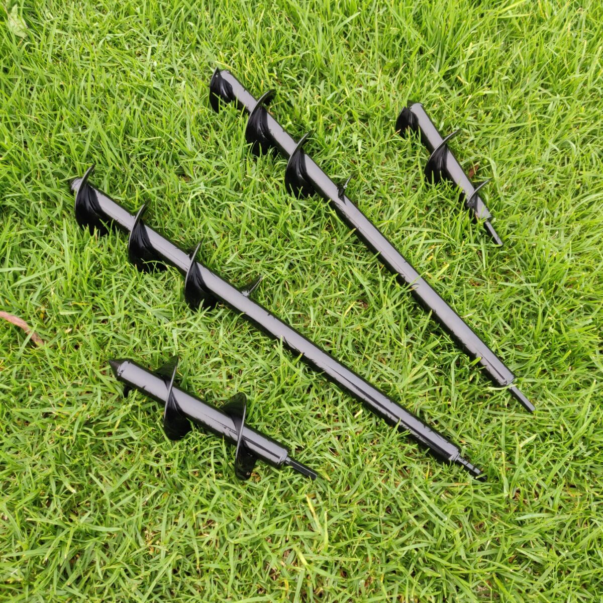 Auger hole digger drill bit (25cm long 80mm diameter)