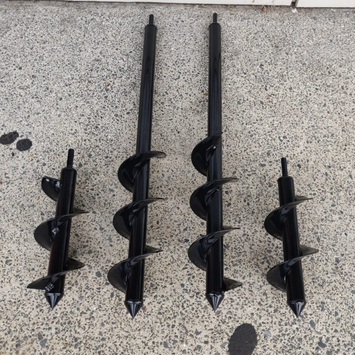 Auger hole digger drill bit (25cm long 80mm diameter) - Image 4