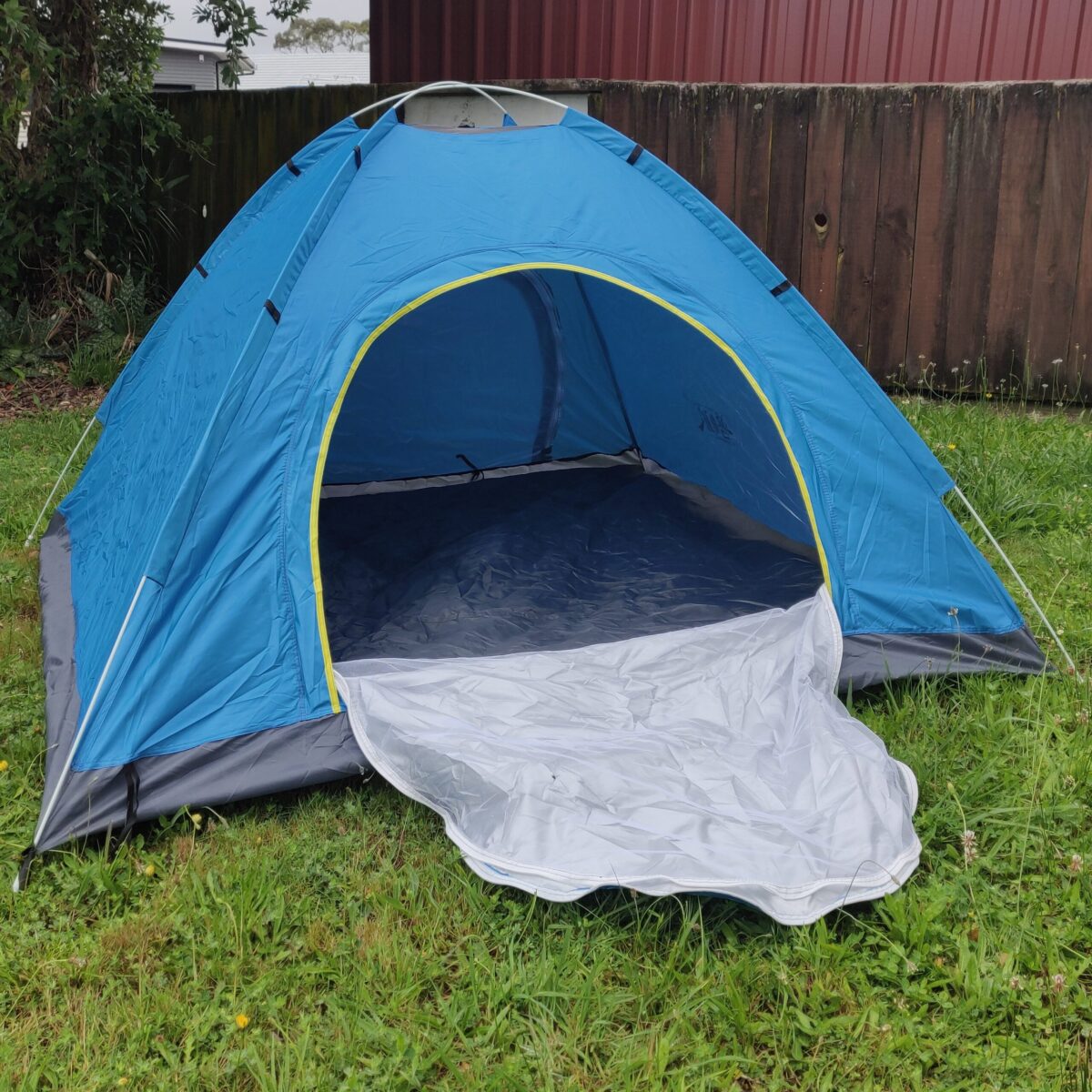 3 People pop-up tent
