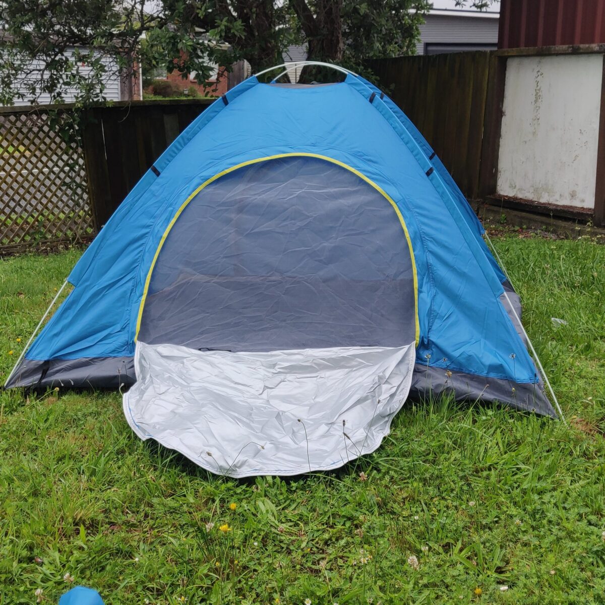3 People pop-up tent - Image 9