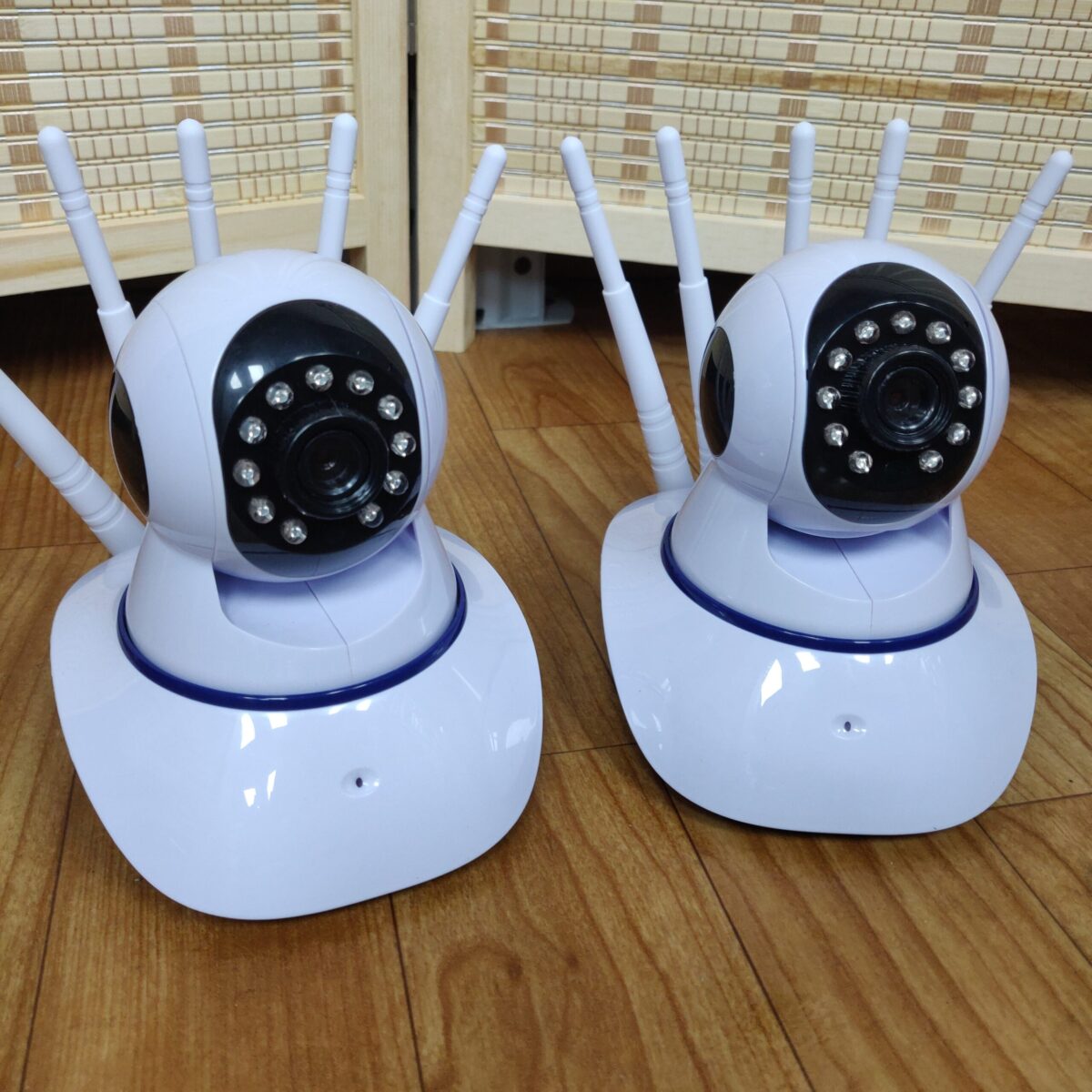 IP camera with 360 degrees rotation - Image 4