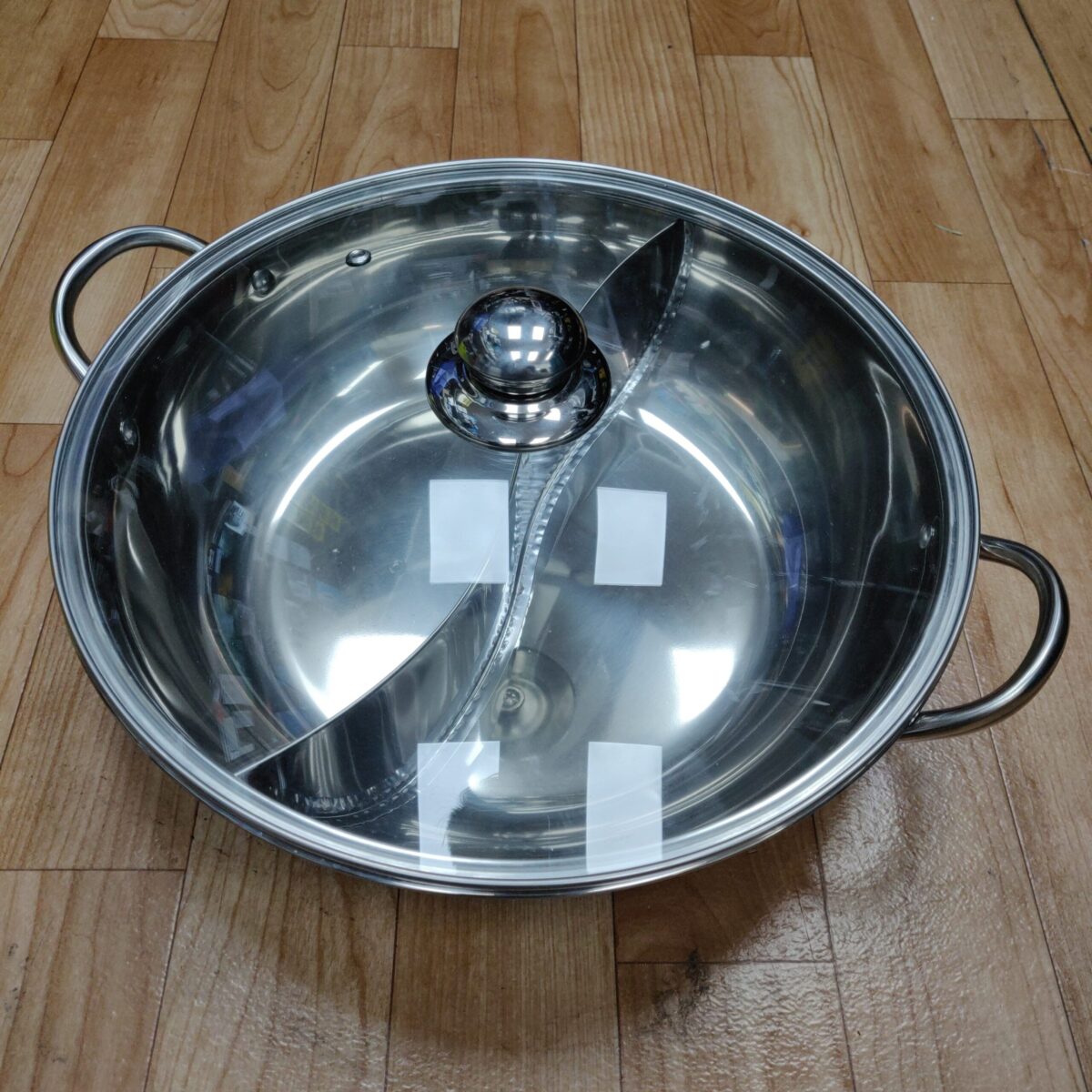 Hotpot with lid - Image 2