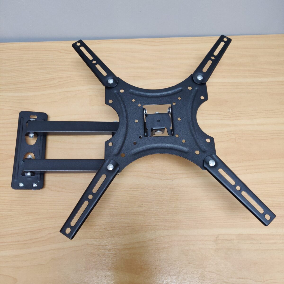 TV mount (32 inch to 55 inch) - Image 5