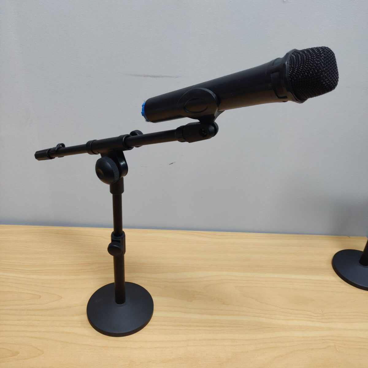 Desk mic stand - Image 2