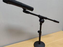 Desk mic stand
