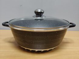 Non-stick aluminium pot 24cm diameter, 4.5L