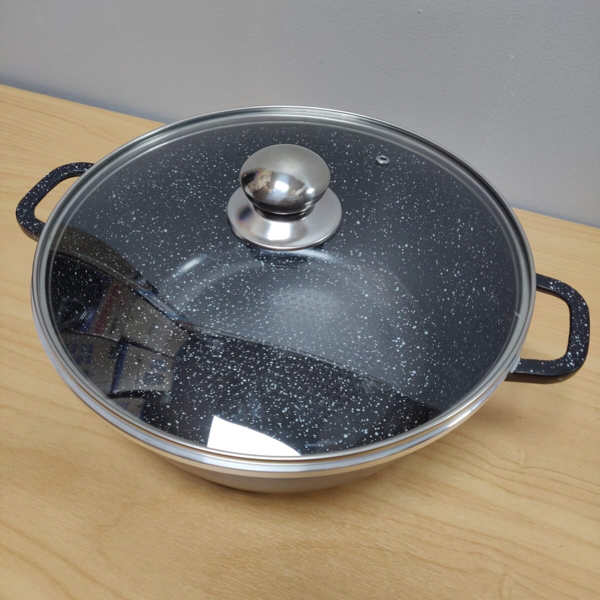 Non-stick aluminium pot 20cm diameter, 2.5L - Image 2