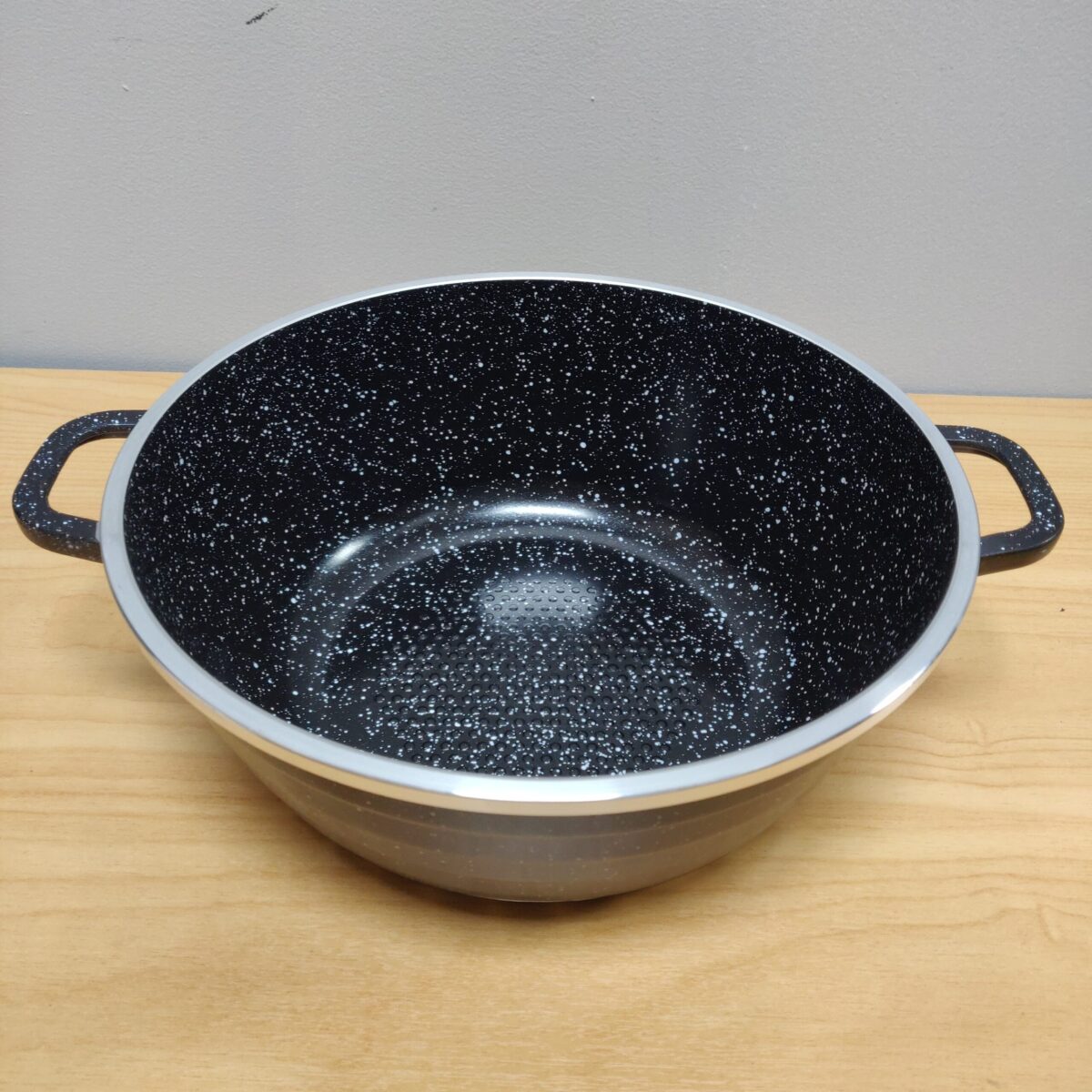 Non-stick aluminium pot 20cm diameter, 2.5L - Image 3
