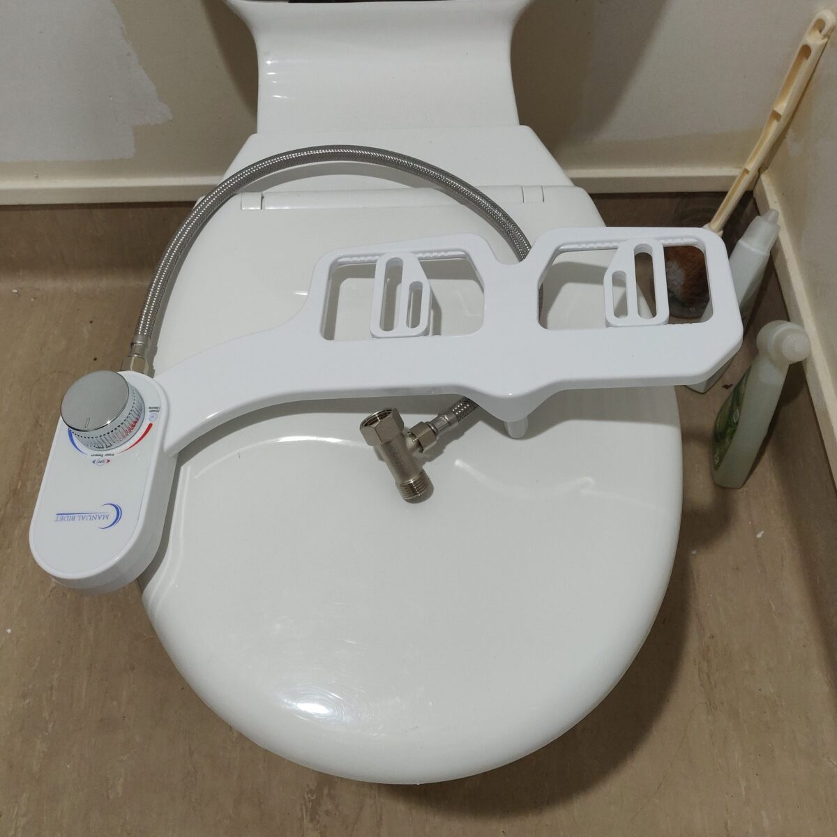 Bidet toilet seat - Image 7