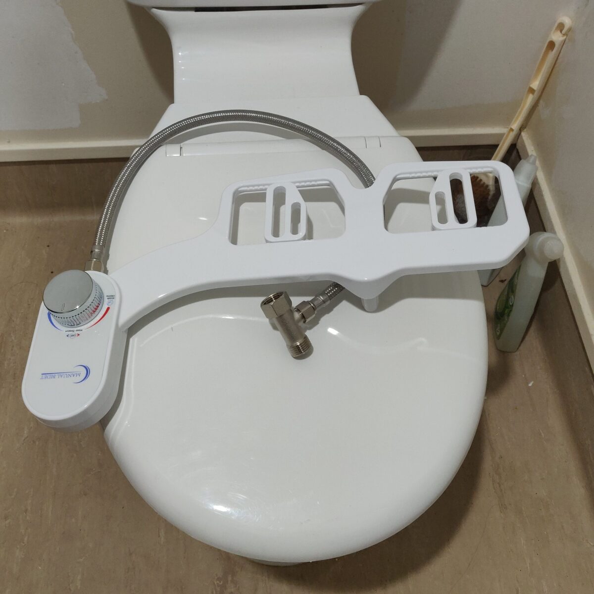 Bidet toilet seat - Image 8