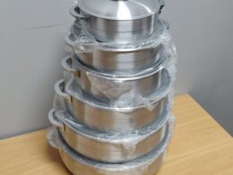 Aluminium pots (6pcs)