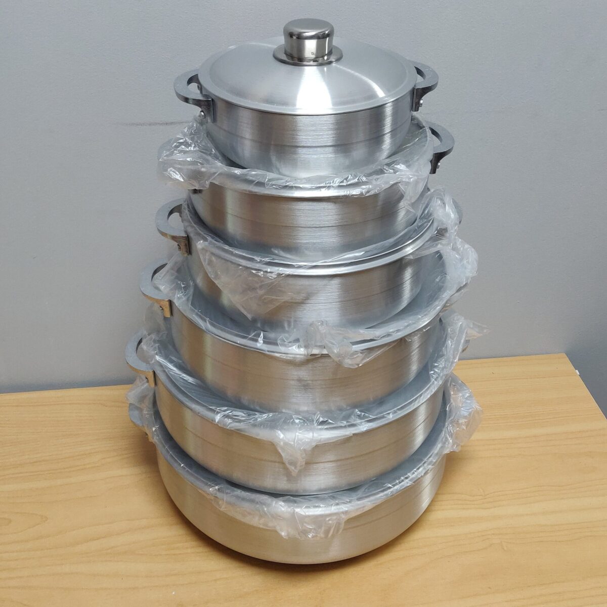 Aluminium pots (6pcs) - Image 3