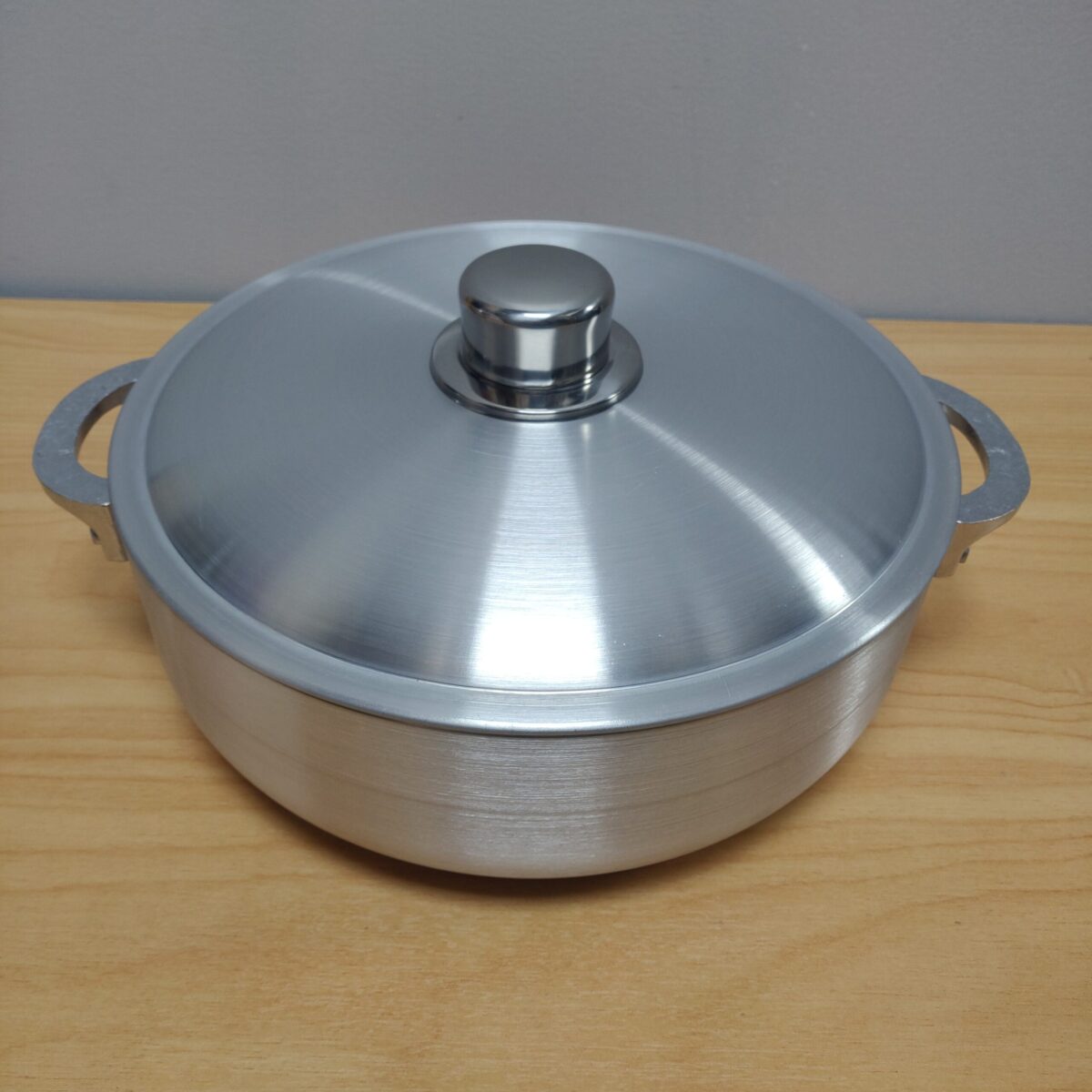 Aluminium pot 3.5 (24cm)